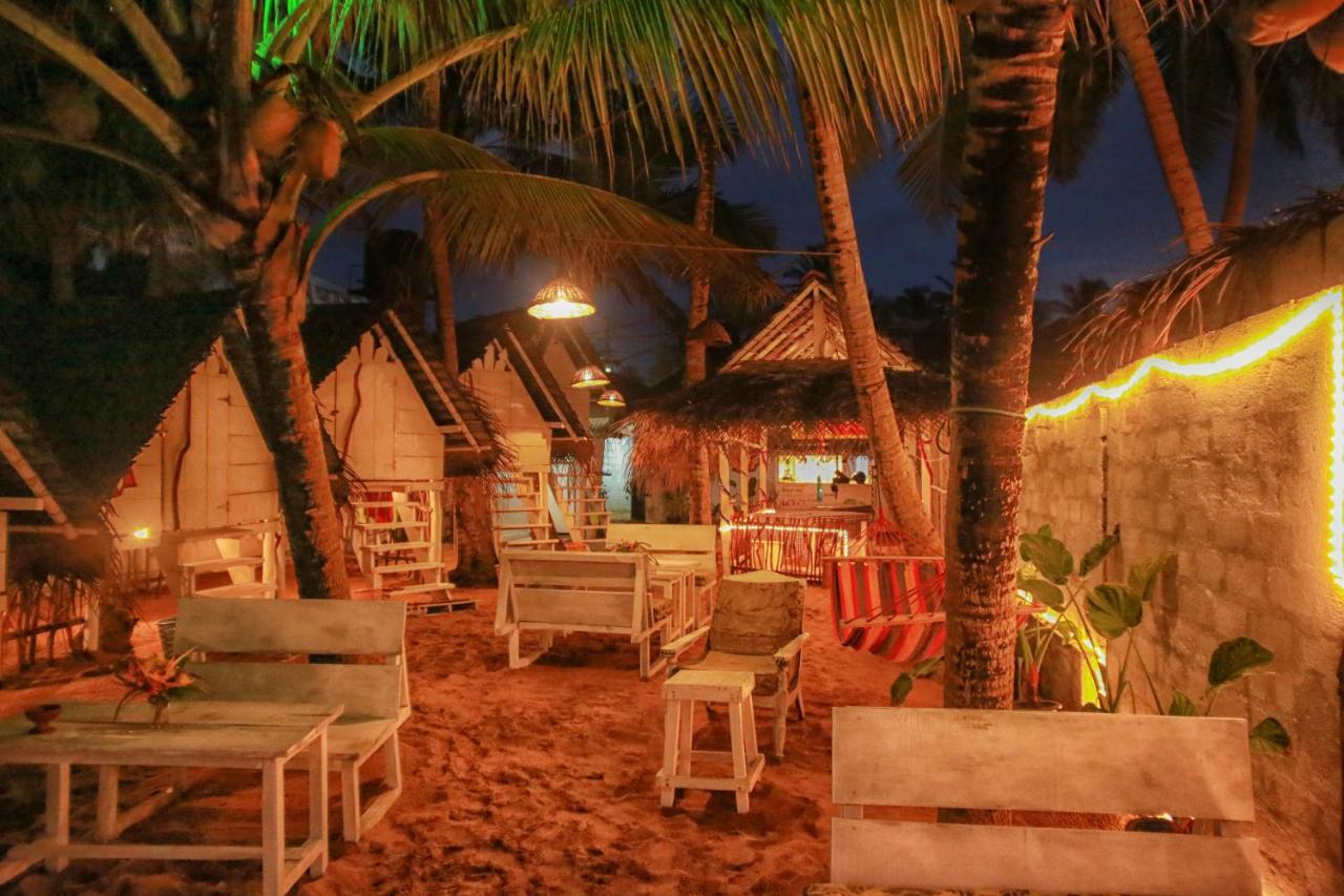 Oynise Beach Cabin Galle Kültér fotó